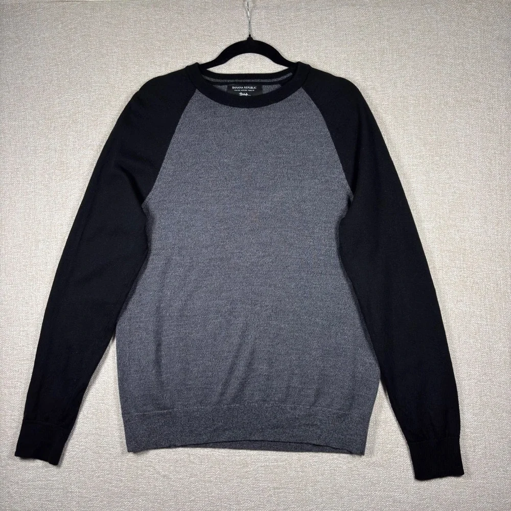 Banana Republic Mens Baruffa Merino Wool Sweater L Gray Black Raglan Crewneck